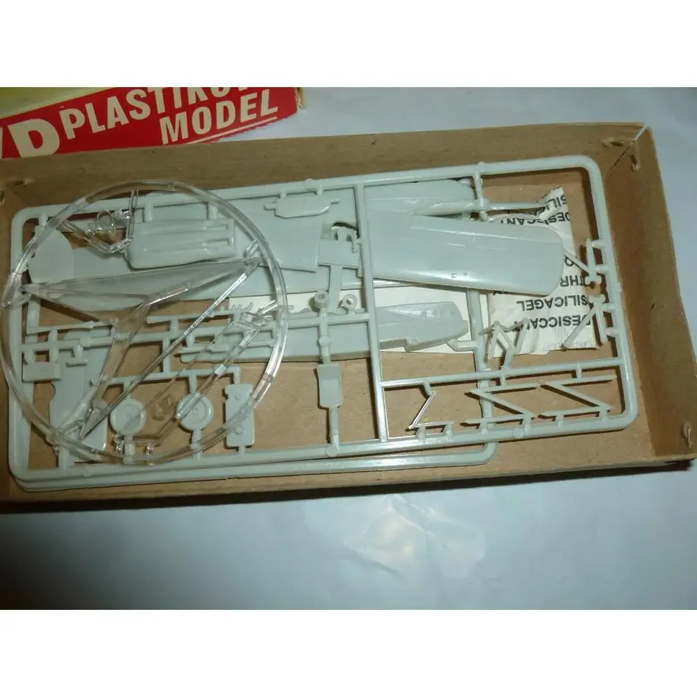 Vintage KP‎ 16 Avia B.21 Kit 1:72 Czech Complete